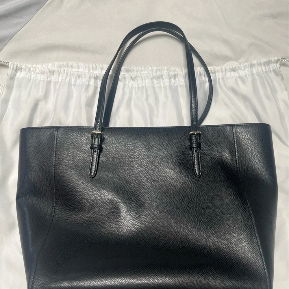 Coach Turnlock Tote - Picture 3 of 5